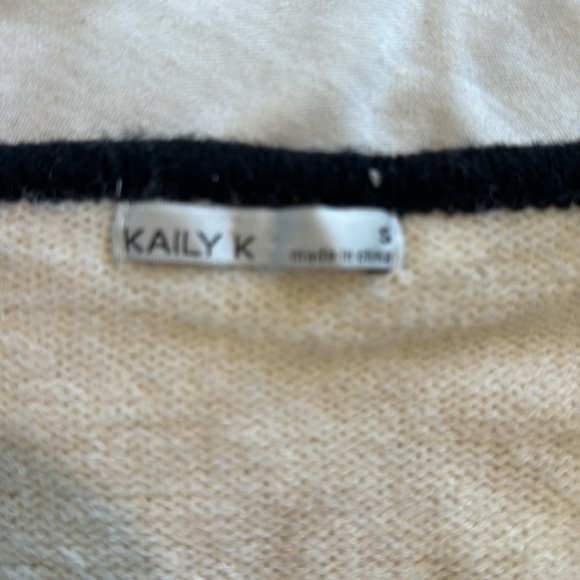 Kaily K Sweater S - Picture 6 of 8